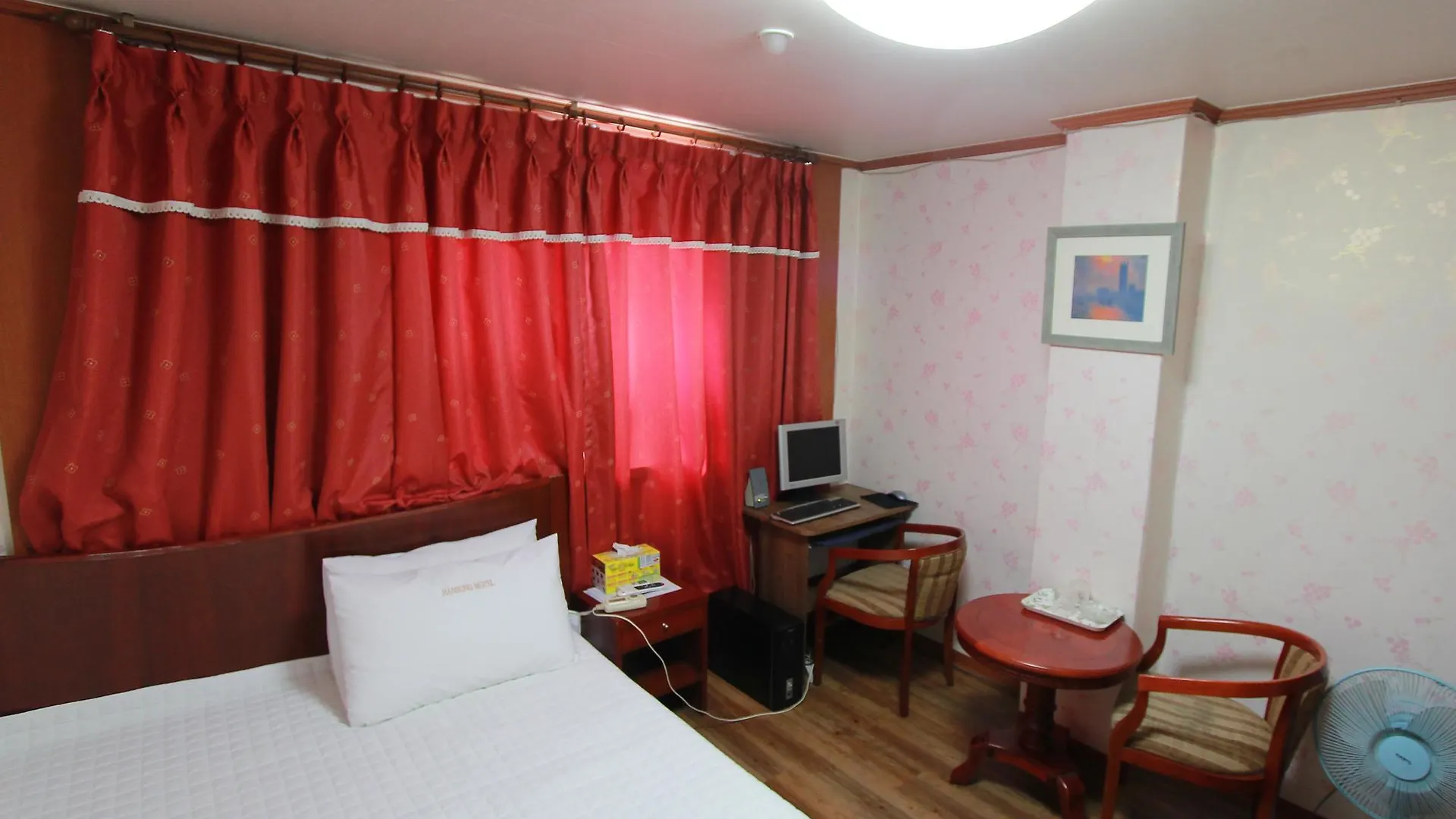 Motel Business Hotel Busan Station